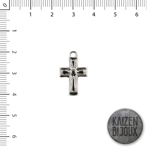 Cruz 14 x 18mm