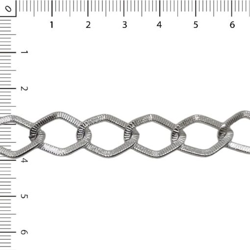 Cadena Aluminio Romboidal punteada