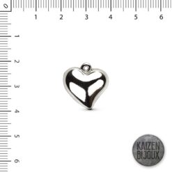 Alternative view of Dije Corazon bombé