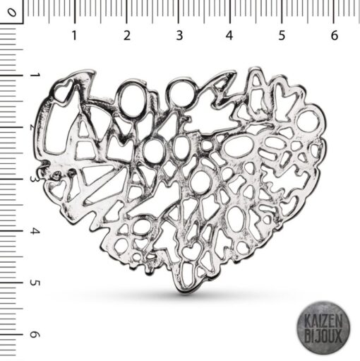 Corazon calado con palabras