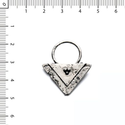 Dije Triangular con Aro