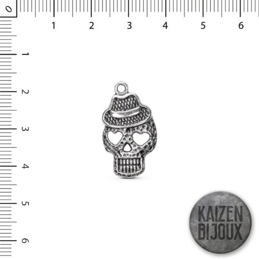 Dije calavera con sombrero