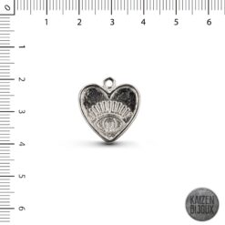 Corazon con ojo turco