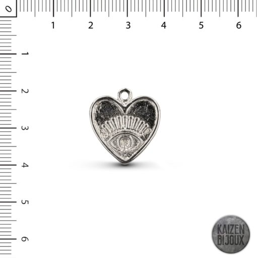 Corazon con ojo turco