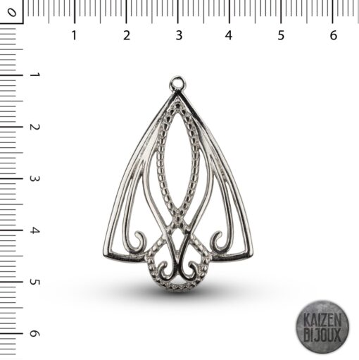 Tribal triangular